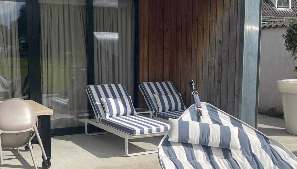 gestreepte ligbedkussens